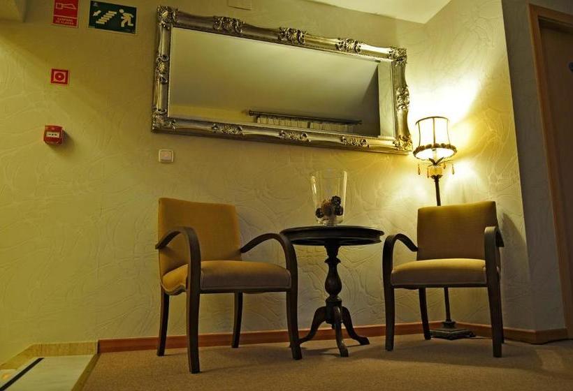 ホテル & Spa Plaza Arriate