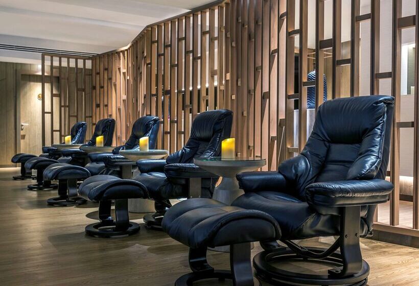 Novotel Phuket City Phokeethra