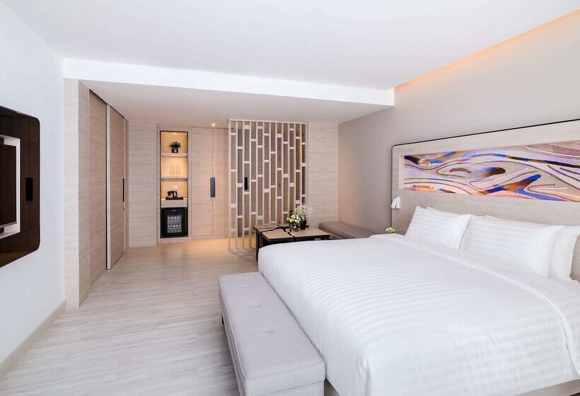 Novotel Phuket City Phokeethra