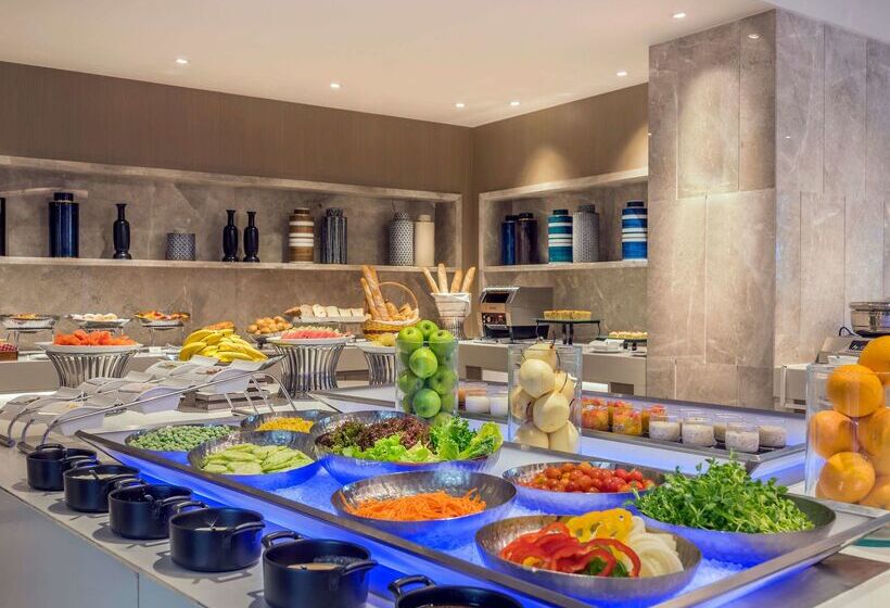 Novotel Phuket City Phokeethra