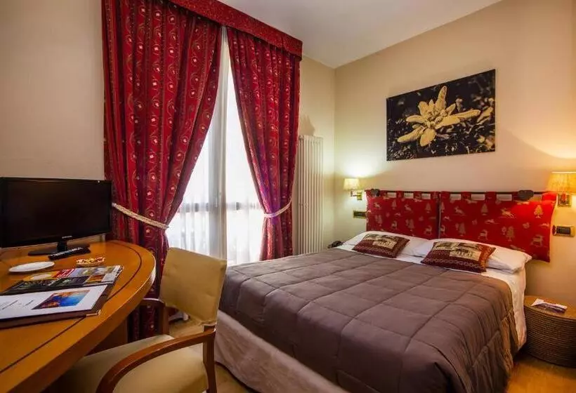 Paradise Hotel & Wellness