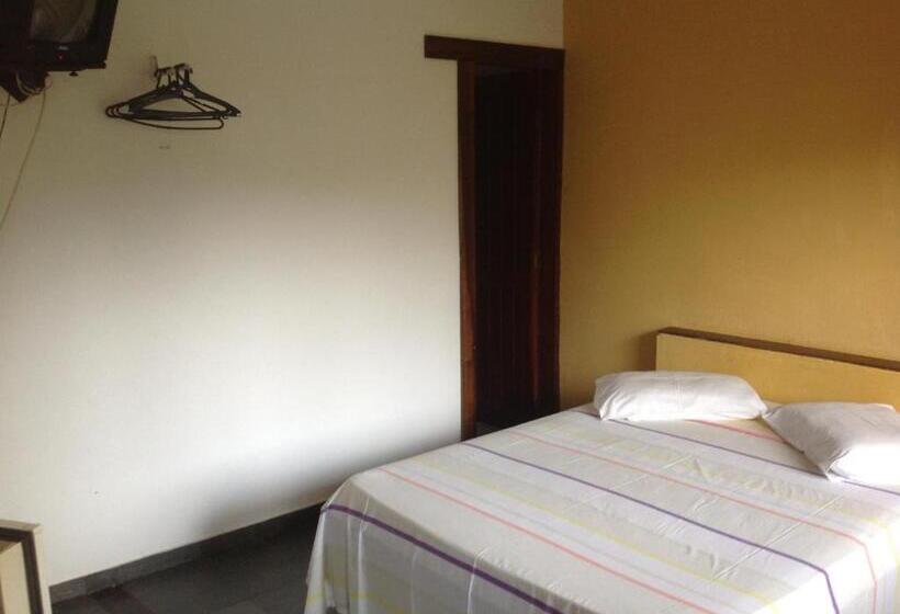 פנסיון Pousada Vila Verde