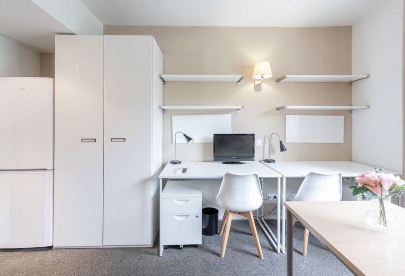 Residencia Universitaria Campus Del Mar