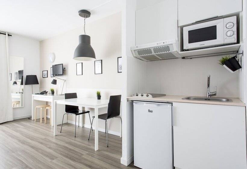 Residencia Universitaria Campus Del Mar