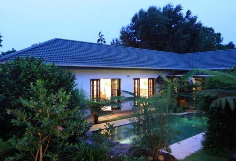 Rivendell Bed And Breakfast