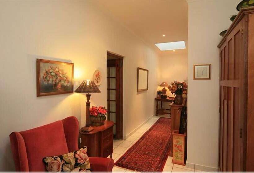 Rivendell Bed And Breakfast