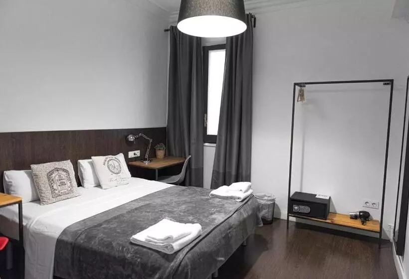 Coimpact Coliving   Hostel
