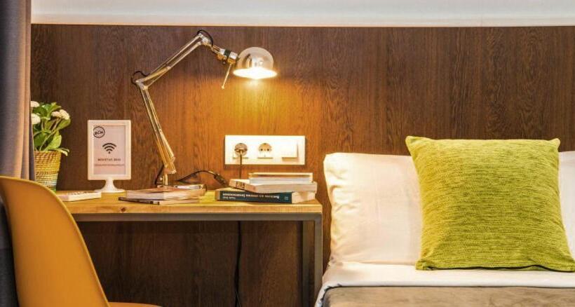 Coimpact Coliving   Hostel