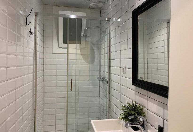 Coimpact Coliving   Hostel