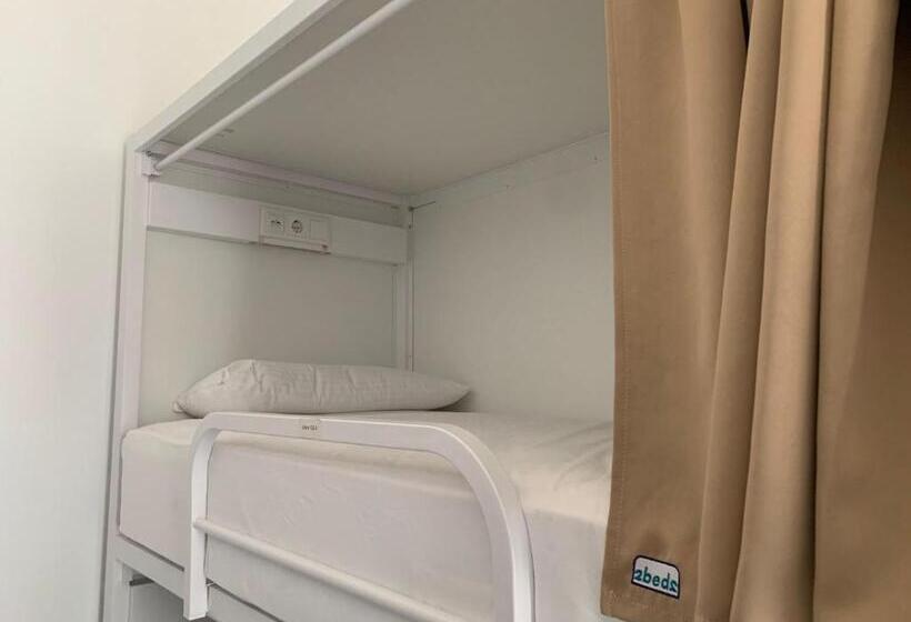 Coimpact Coliving   Hostel