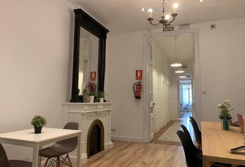 Coimpact Coliving   Hostel