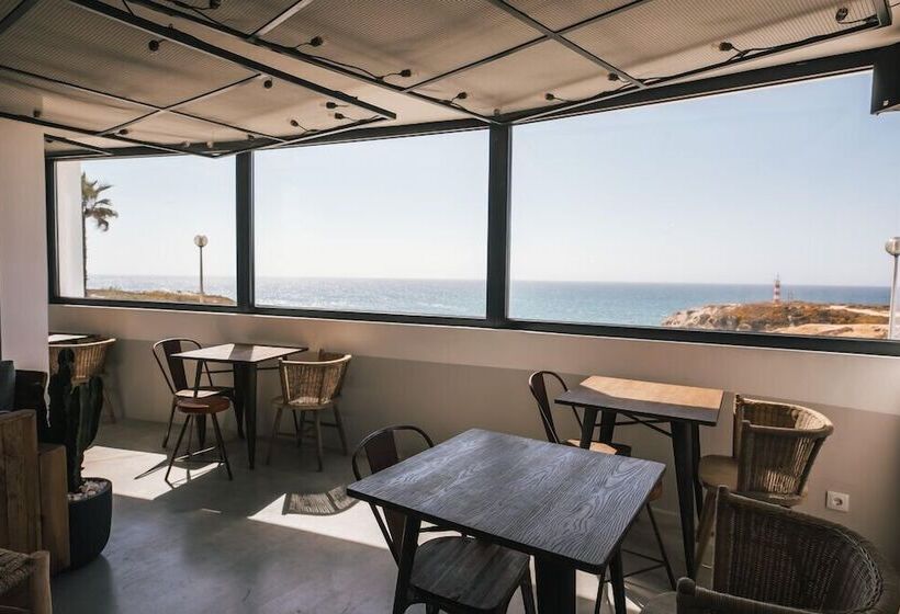 הוסטל Mute Porto Covo