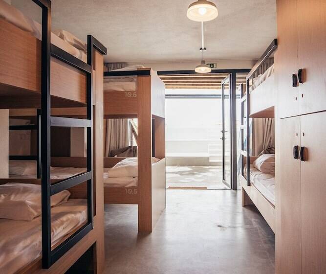 הוסטל Mute Porto Covo