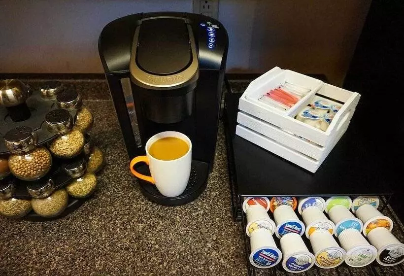 Bayfield Cabin W/ Wraparound Deck & Fire Pit