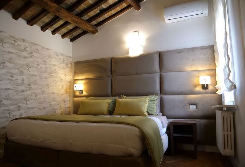 تختخواب و صبحانه Helmirage Suite Via Del Corso