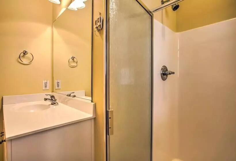 Bermuda Bay Home   Gated Oceanfront Community