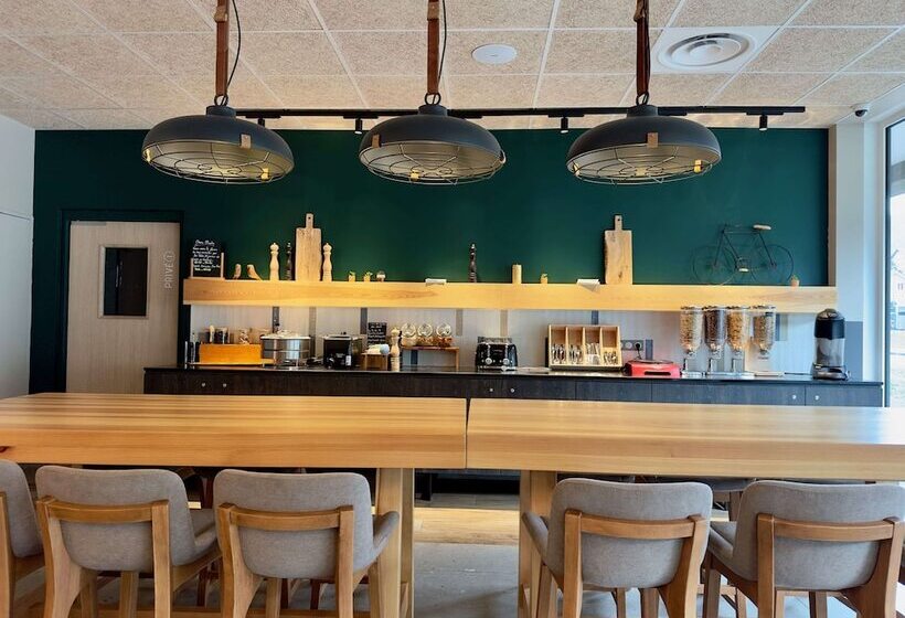 هتل Best Western Hôtel Restaurant Spa Cœur De Maurienne