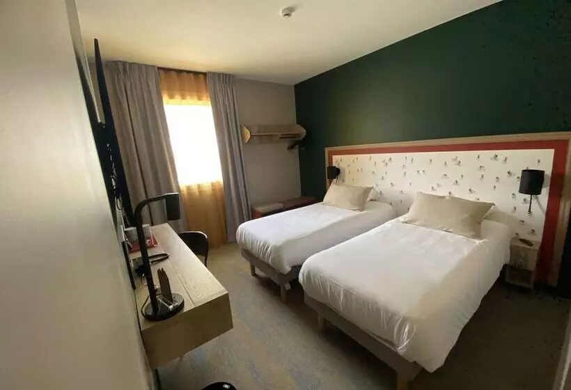 ホテル Best Western   Hôtel Restaurant Spa  Cœur De Maurienne