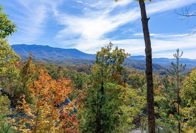 Breathtaking View  Cabin W/ Game Room & Hot Tub!