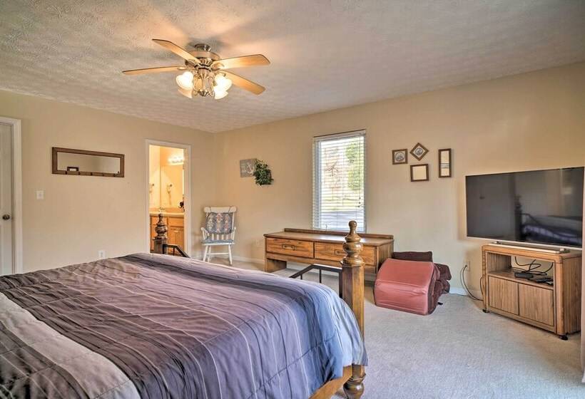 Caryville Home W/ Private Dock & Norris Lake Views