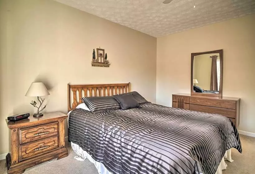 Caryville Home W/ Private Dock & Norris Lake Views