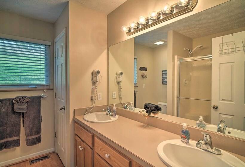 Caryville Home W/ Private Dock & Norris Lake Views