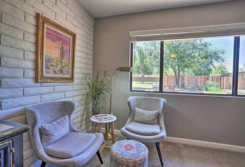 Hot Tub & Spacious Yard: Chino Valley Home!