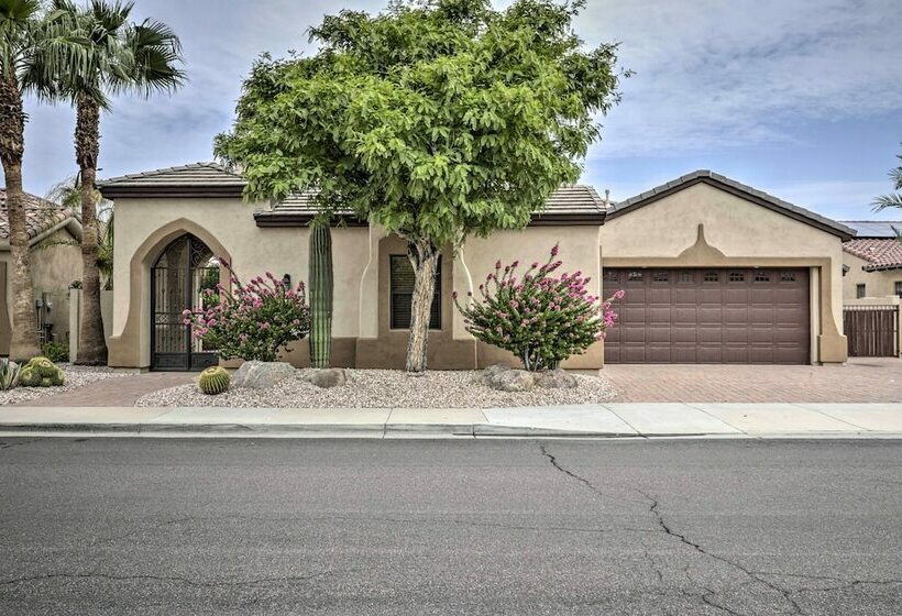Goodyear Home W/ Outdoor Oasis On Golf Course