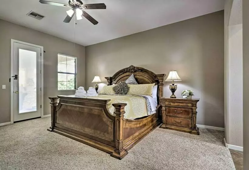 Goodyear Home W/ Outdoor Oasis On Golf Course