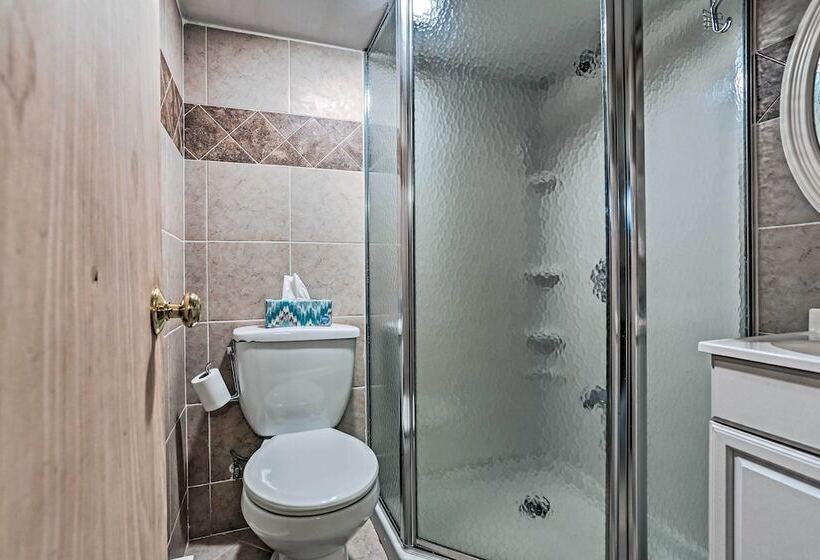 Home In Big Bass Lake Community: Fire Pit & Grill!