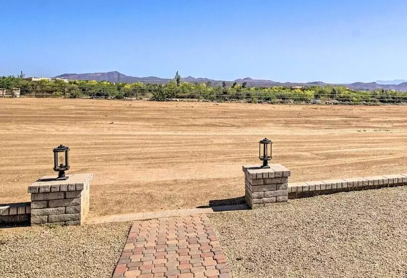 Luxe Scottsdale Home W/ Horse Stables & Pool!
