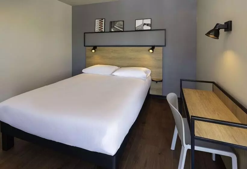 Hotelli Ibis Marseille Marignane Technopole