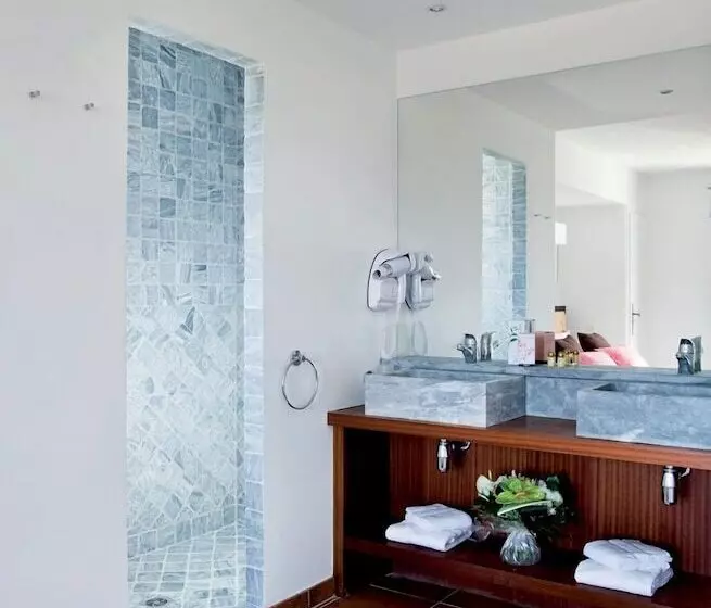 ホテル Lagrange Vacances   Le Domaine L Eilen