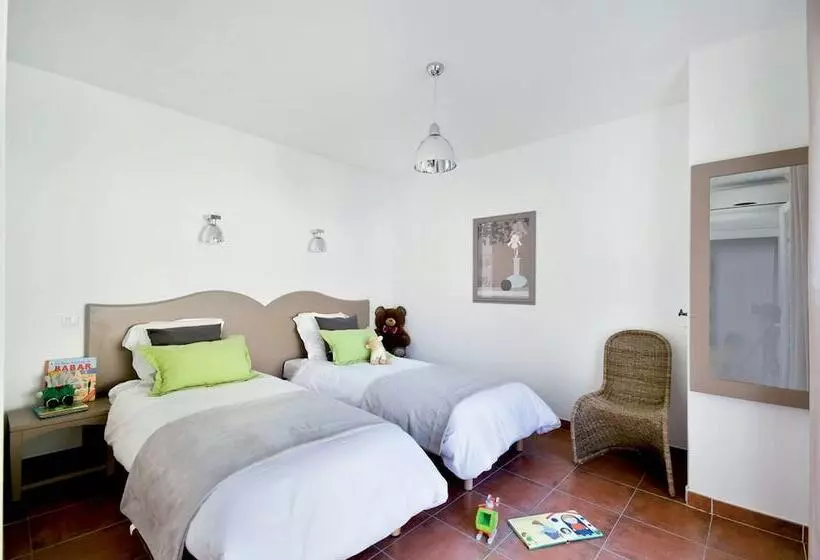 ホテル Lagrange Vacances   Le Domaine L Eilen