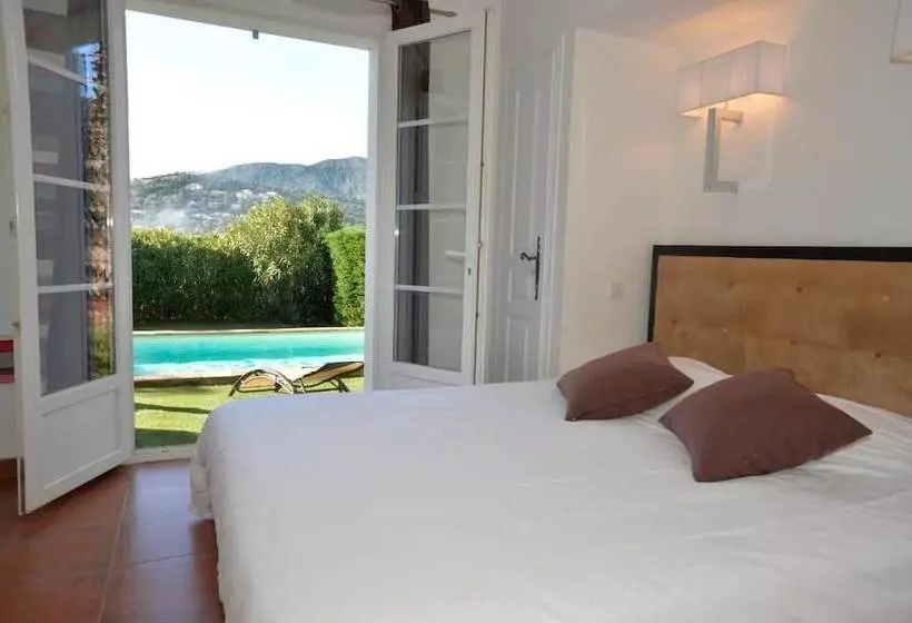 ホテル Lagrange Vacances   Le Domaine L Eilen