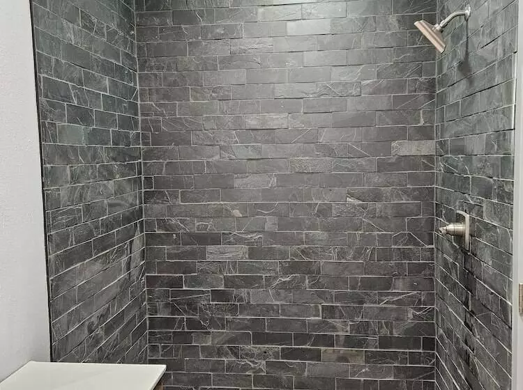 Hotelli The Black Forest Lodge