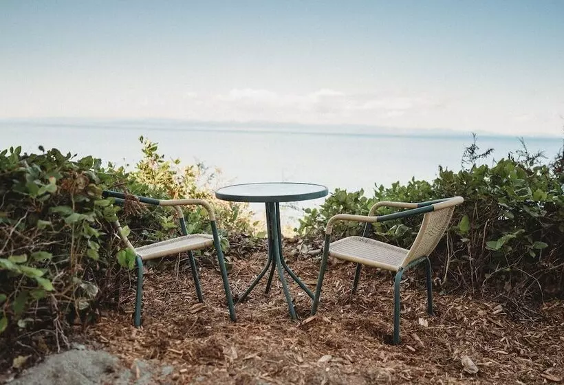 Hotelli Woodland Bluff