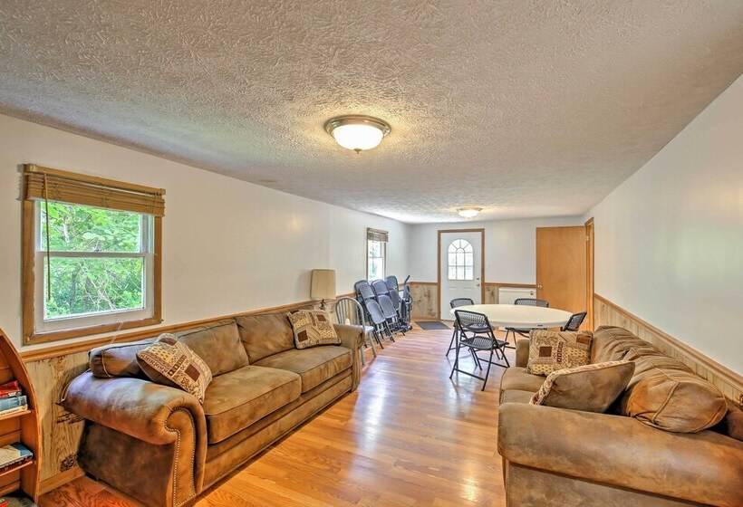 Jasonville Cabin Walk To Shakamak State Park!