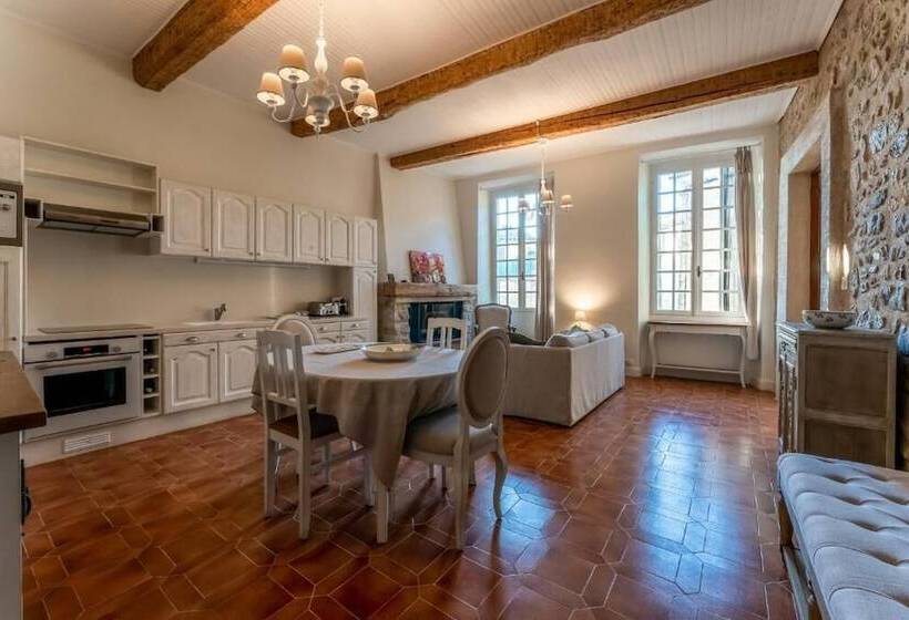 La Maison De Beaumont