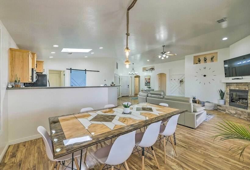 Modern Page Retreat W/ View, 9 Mi To Wahweap Beach