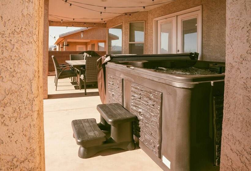 Modern Page Retreat W/ View, 9 Mi To Wahweap Beach