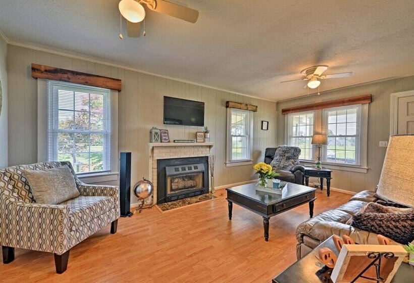 Peaceful Elkin Vacation Rental ~ 17 Mi To Mt Airy!