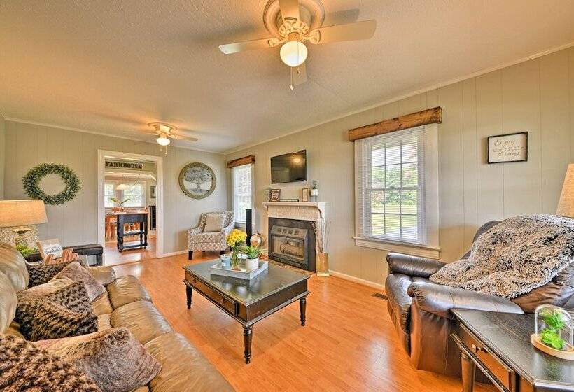 Peaceful Elkin Vacation Rental ~ 17 Mi To Mt Airy!