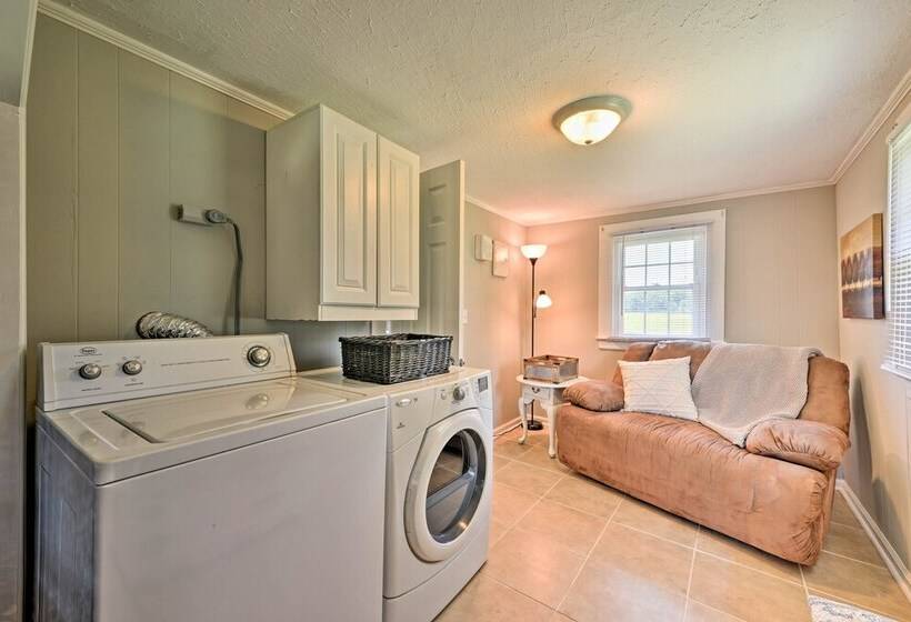 Peaceful Elkin Vacation Rental ~ 17 Mi To Mt Airy!