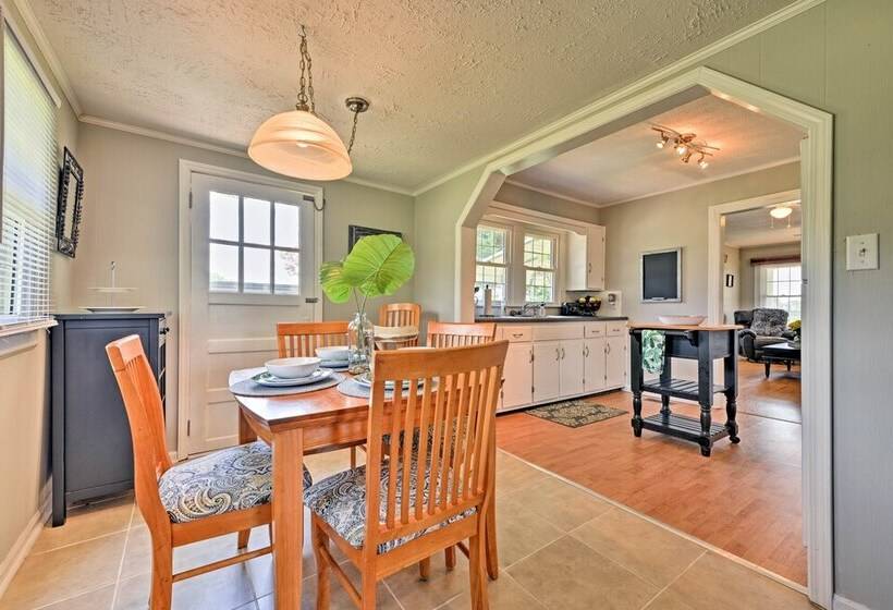 Peaceful Elkin Vacation Rental ~ 17 Mi To Mt Airy!