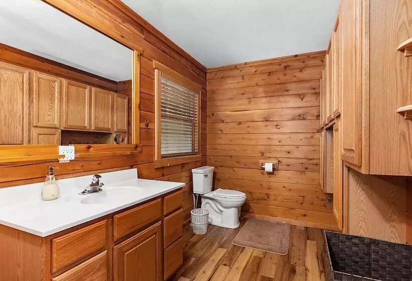 Majatalo Cabin Retreat On Big Crooked Lake