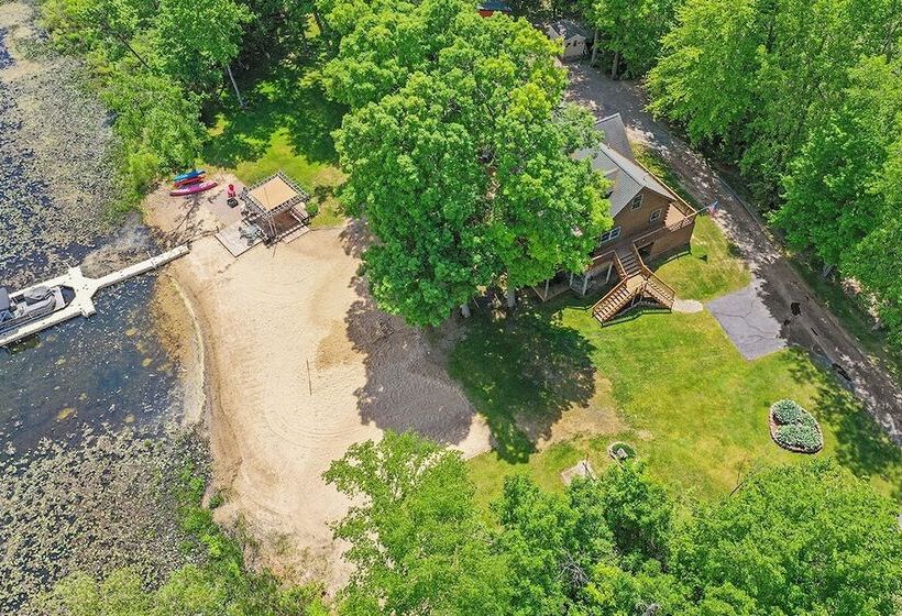 膳宿费 Cabin Retreat On Big Crooked Lake