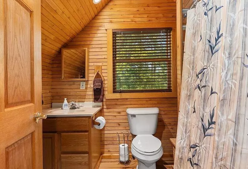 Majatalo Cabin Retreat On Big Crooked Lake