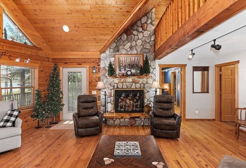 膳宿费 Cabin Retreat On Big Crooked Lake