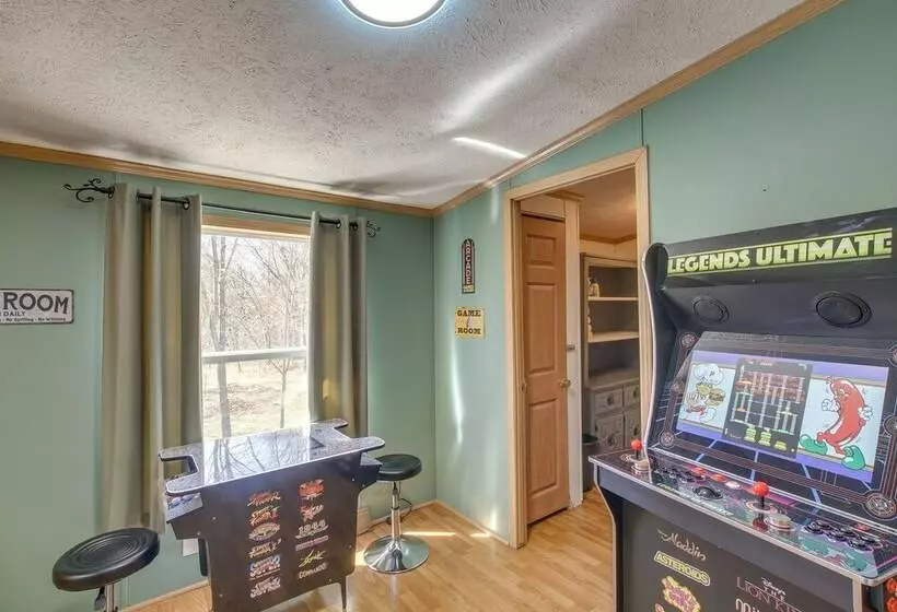 People And Paws Vacation Home By Wisconsin Dells!